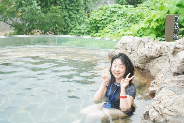 “向世界讲述重庆”留学生文旅推介官采风团走进北碚