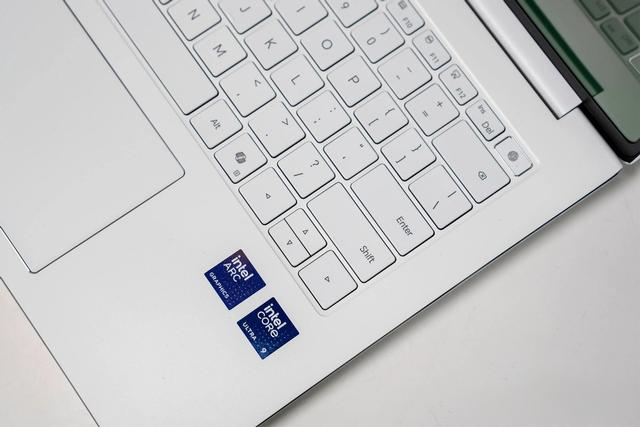 加价选触控屏值不值？荣耀MagicBook Pro14新款国补后4739元起