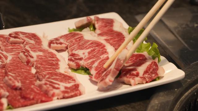 这条高铁带火了咱梅里斯!