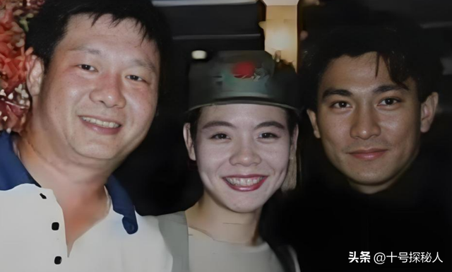 春晚爆红后，她洗完澡从23楼一跃而下，临终时最后喊了声“妈妈”