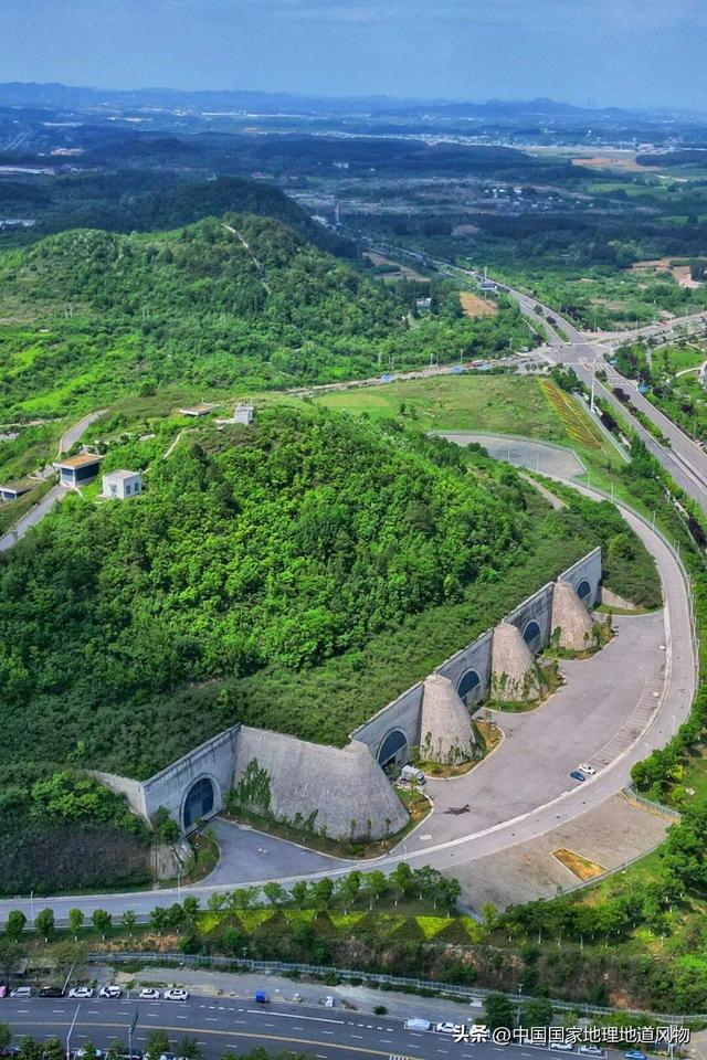 洞洞洞！如何在42800座贵州溶洞中发现跨越30万年的人类进击史？