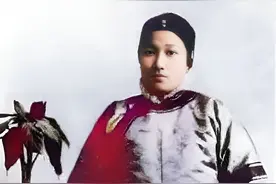 她是缔造近代第一豪门的母亲，鲜为人知，提起她的儿女，家喻户晓图片