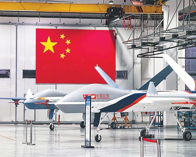 中美实力差距有多大？张召忠：我可以负责任讲，别再被误导了