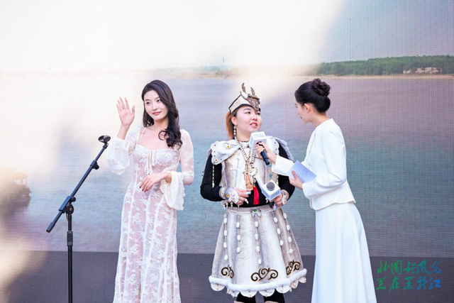 黑龙江邀客共赴冬日盛宴 重点客源地旅游宣推促消行暨2025年黑龙江省冬季旅游宣推活动在广州收官