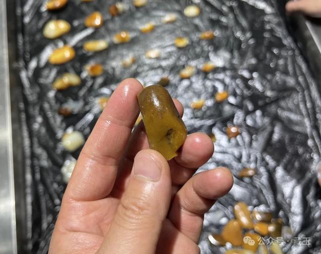 造假之外，和田玉里的五种“优化”方法，有一种很多人都不知道！