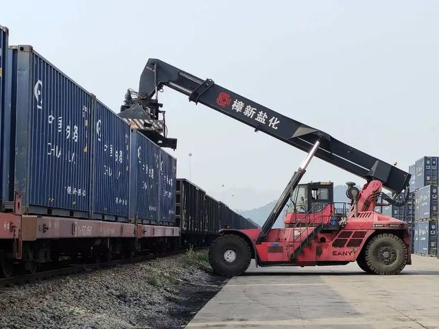 奔“县”|看江西这座小城如何把“流量”玩成“留量”