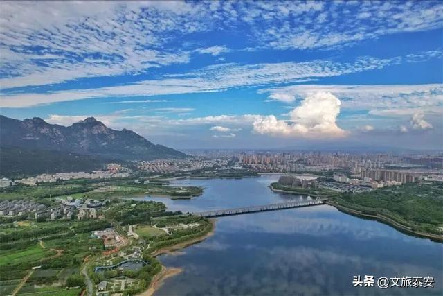 跟着节气游泰安 | 泰安落日打卡点悄然走红，橘色浪漫搭配粉色沙滩，游客友好度100%