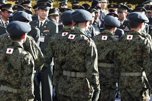 日本3箭齐发,高市通知中国2个不变,备战细节曝光,局势恶化?