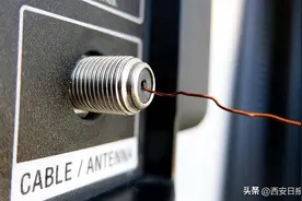 插根铁丝就能免费看电视？专业人士：存在安全隐患图片