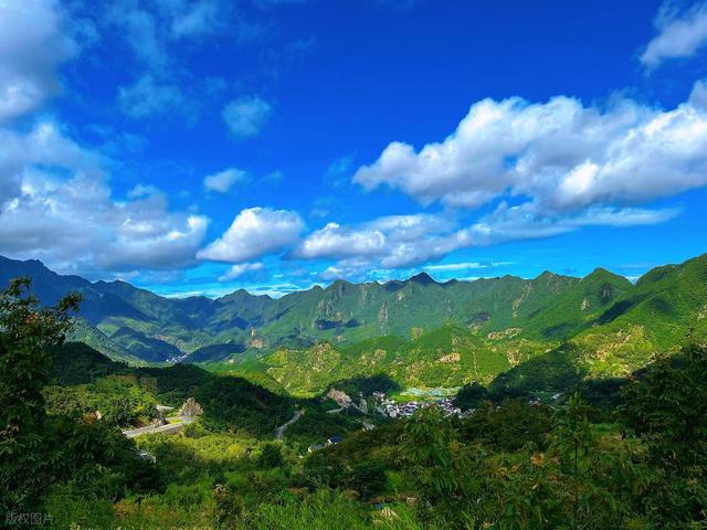 藏不住啦！杭州出发1h左右，杭州周边这6个避暑宝藏地太绝了！