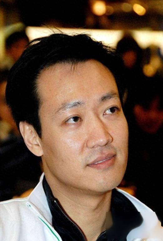 朱媛媛去世仅3个月，恶心一幕发生，辛柏青被喊话迎娶马伊琍
