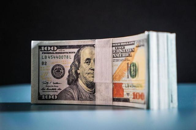 特朗普高兴坏了！美国公布全球关税后，6个中国邻居对美投降，其中3国出卖中国利益，局势严峻