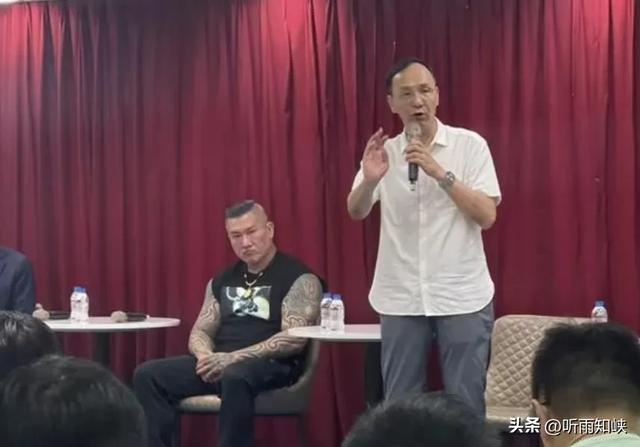 倒计时5天，柯文哲意外成关键，“馆长”与朱立伦见面后抛出重磅