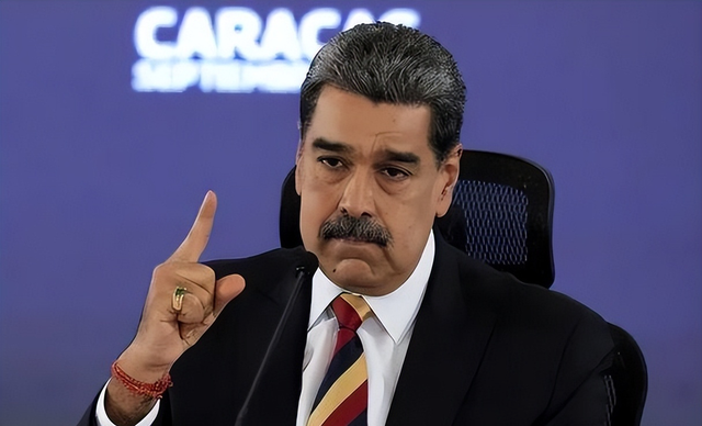 一切准备就绪，美国又不打委内瑞拉了，特朗普：要和马杜罗谈谈