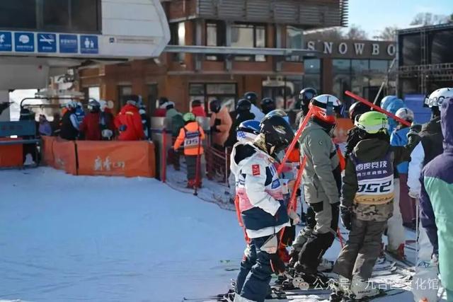 在滑雪场里学非遗？吉林庙香山这波操作，文化暖意拉满了！