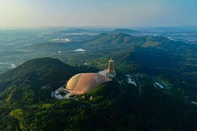 低碳运营赋能 文旅擘画新篇 全国首个！牛首山获评“零碳综合性历史文化旅游景区”