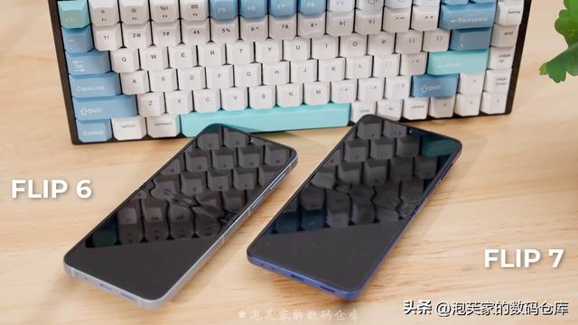 12+256卖7999 三星Z Flip7深度体验 比Flip6提升多少？三星用户多吗