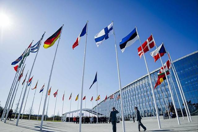 日本话音刚落，又一国介入台海，专机已经离华，要逼中国做3件事