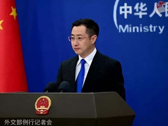 泽连斯基突然翻脸，通知中方做好全面准备，迎接乌克兰的最新制裁