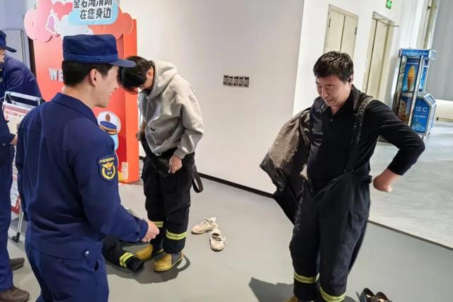 消防宣传月丨大连市金石滩度假区多部门联动,这场沉浸式消防宣传活动超有料!