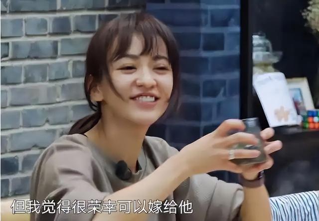 表面“清纯玉女”，实则却“渣到不行”！这6位女星一个比一个乱