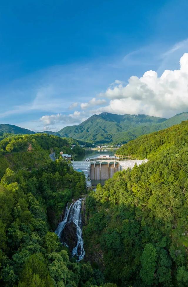 光影丨是藏于闽西的25℃翡翠秘境