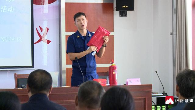 2025年“全国科普月”系列活动走进天平街道安居社区