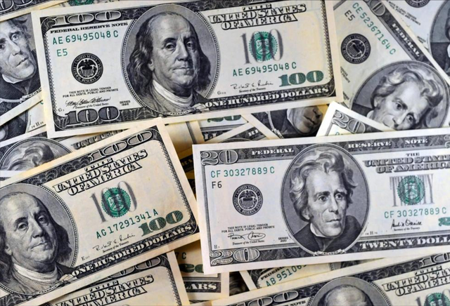 人民币遭伏击！伦敦交易所踢中国出局，紧要关头全球资本弃美投中