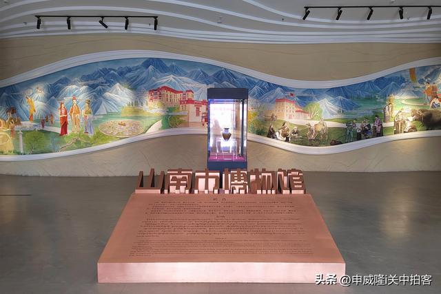 雅砻风云：参观山南市博物馆
