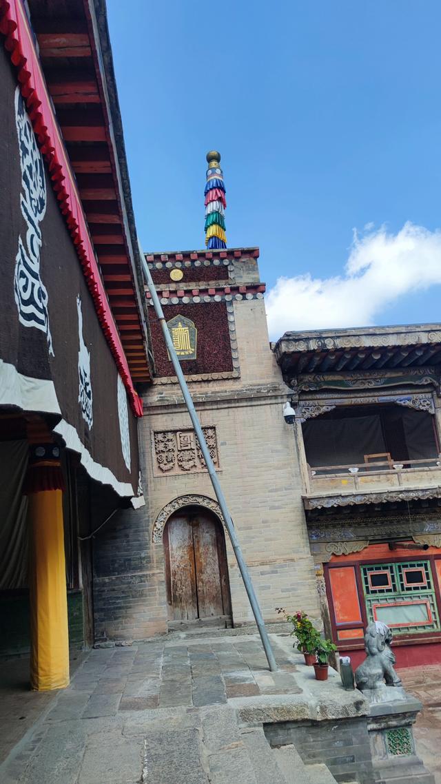藏传佛教格鲁派四大寺院之一，西宁塔尔寺，碰巧免费进去了