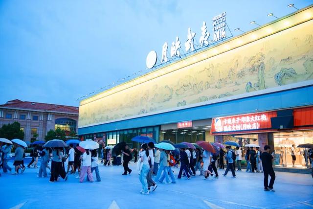 课本里的双世遗武夷山就在面前？「月映武夷」研学颠覆了我的暑假认知！