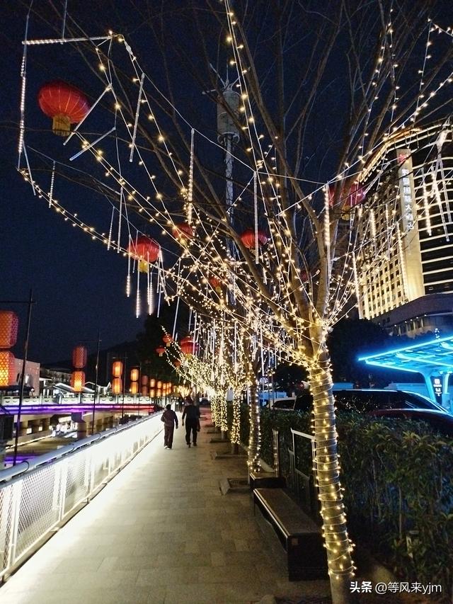 上海游客归家途中，台州游官河水街遗憾万分，早餐却得到意外惊喜