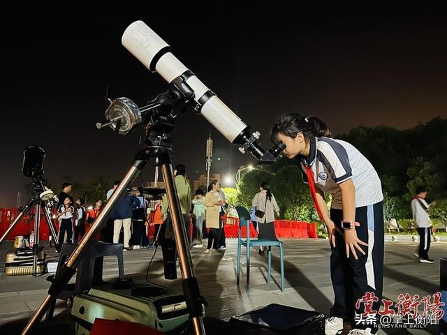 300余天文爱好者齐聚南岳观星
