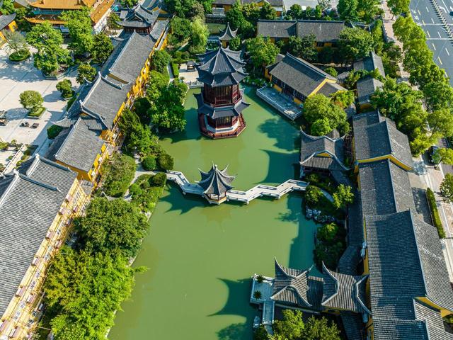 到云南游玩，去过这9个绝美古寺再离开吧！人气都超旺，祈福灵验