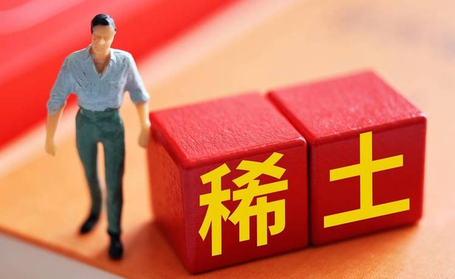 中美谈判前夕，原来中国真在脱钩，重拳砸向特朗普基本盘和大金主