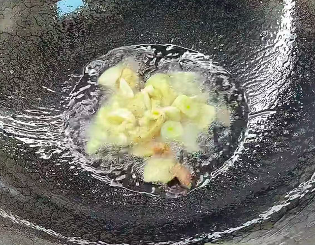 秋天要使劲吃，一排毒、二清热护眼、三安神助眠，清新脆嫩别错过