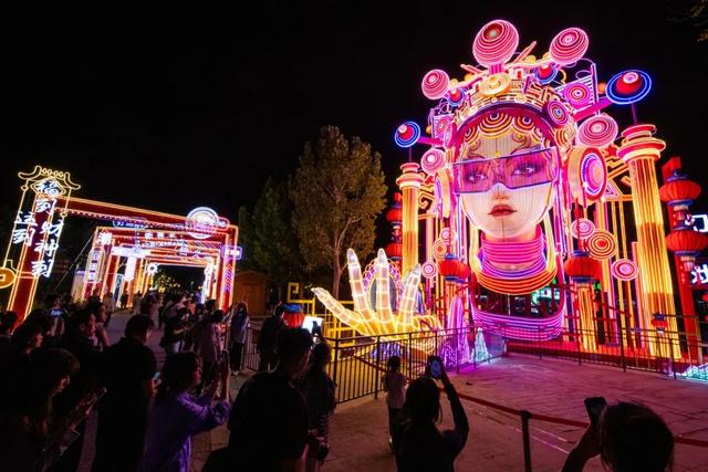 “丰”韵四季 | 一河铺锦绣，园博绽芳华