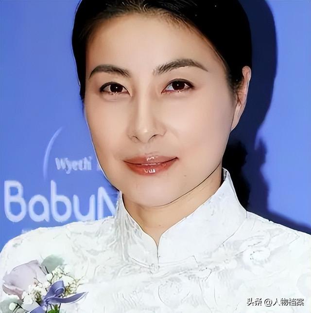 风水轮流转！44岁郭晶晶的首次“翻车	”，给所有艺人敲响了警钟