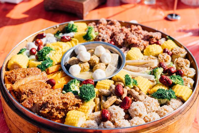 看馋了！野村谷千人年猪宴，预订来吃肉！