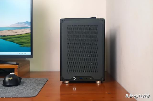 TUF B850M+RTX 5070+R9 9900X+乔思伯 C6 MATX 装机展示分享