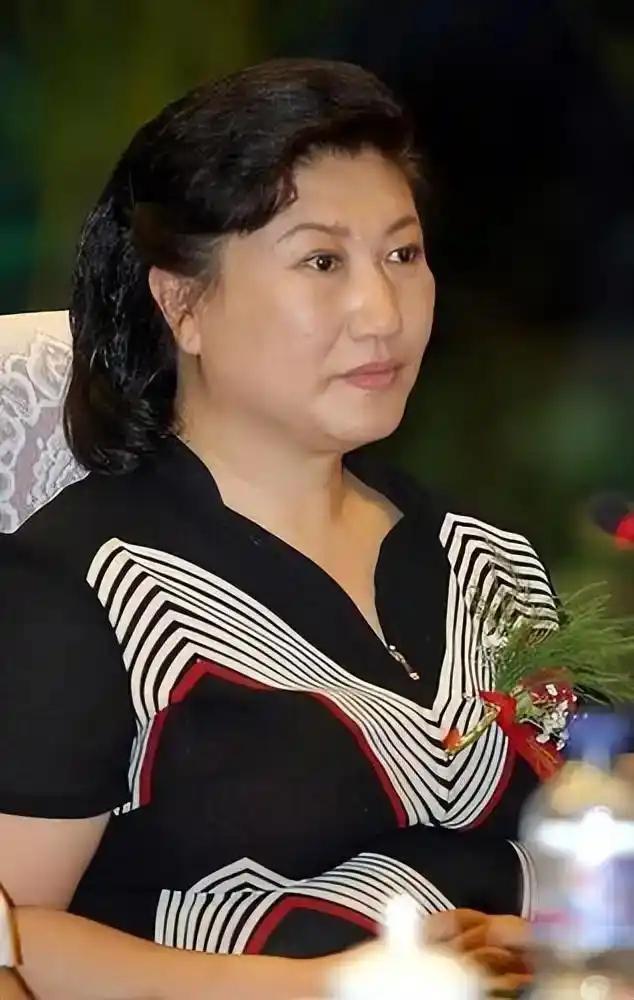 撒谎把命搭进去了！05年高秀敏猝死家中，13年后情人揭露当年真相