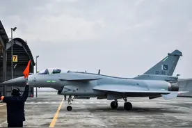 2个中队歼10CP到位，印媒：印军防空遭重大挑战，S400挡不住？图片