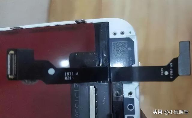 手机原厂屏和组装屏有什么分别？教你准确识别iPhone手机屏幕