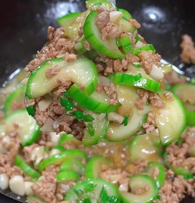 天冷没胃口？6道家常菜安排上	，好吃下饭，新手闭眼做不翻车