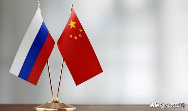 沉寂1天，高市早苗终于签字，日本砸9万亿反华，解放军动作更大