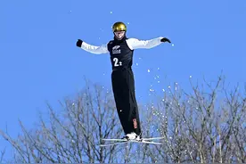 冰雪大赛燃动北大湖——我省举办国际雪联三项世界杯赛事综述图片