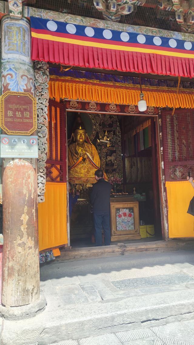 藏传佛教格鲁派四大寺院之一，西宁塔尔寺，碰巧免费进去了