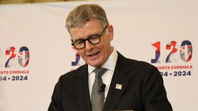 英情报：普京想骗世界俄必胜，实则力不从心，我们正全球挖俄间谍