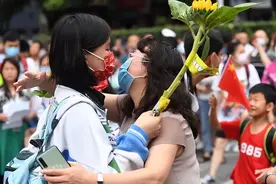 高中班主任坦言：有没有985命，关键在于这两科，低于130基本没戏图片