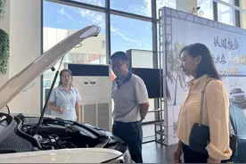 凉州：“以旧换新”助推汽车市场消费升温图片